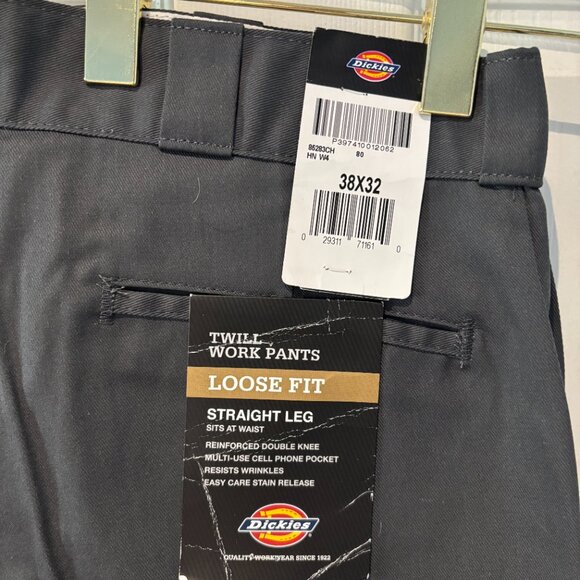 NWT Dickies Grey Loose Fit Straight Leg Workpants - Picture 3 of 3